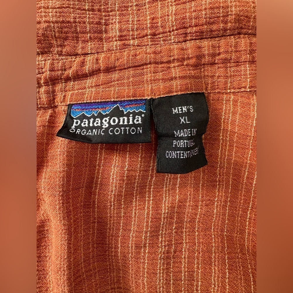 Patagonia Men's Organic Cotton Short Sleeves Button Down Shirt, Size: XL - Picture 5 of 7